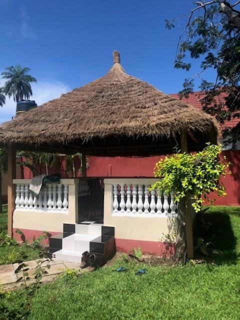 Heda House Bed and Breakfast Sanyang Εξωτερικό φωτογραφία
