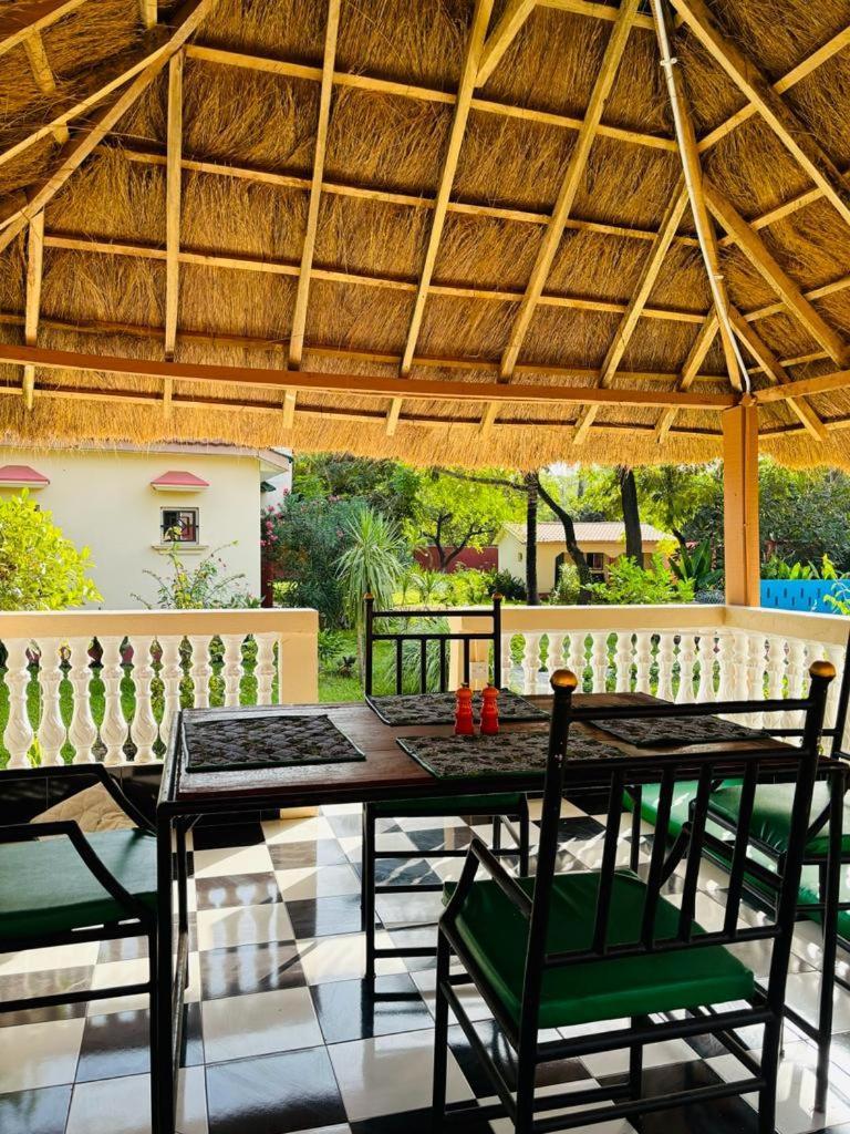 Heda House Bed and Breakfast Sanyang Εξωτερικό φωτογραφία